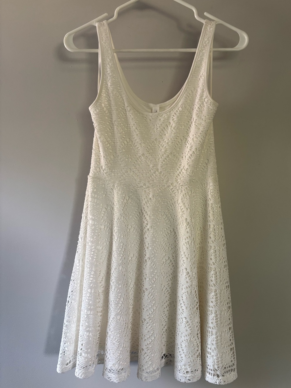 Aeropostale White Lace Scoop-Neck Dress